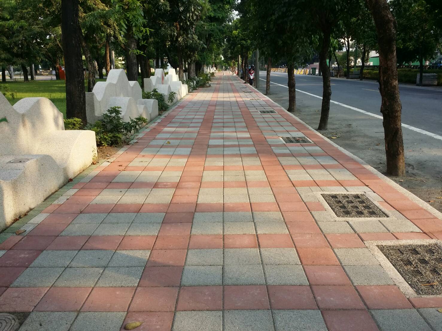潮寮國小校門前廣場